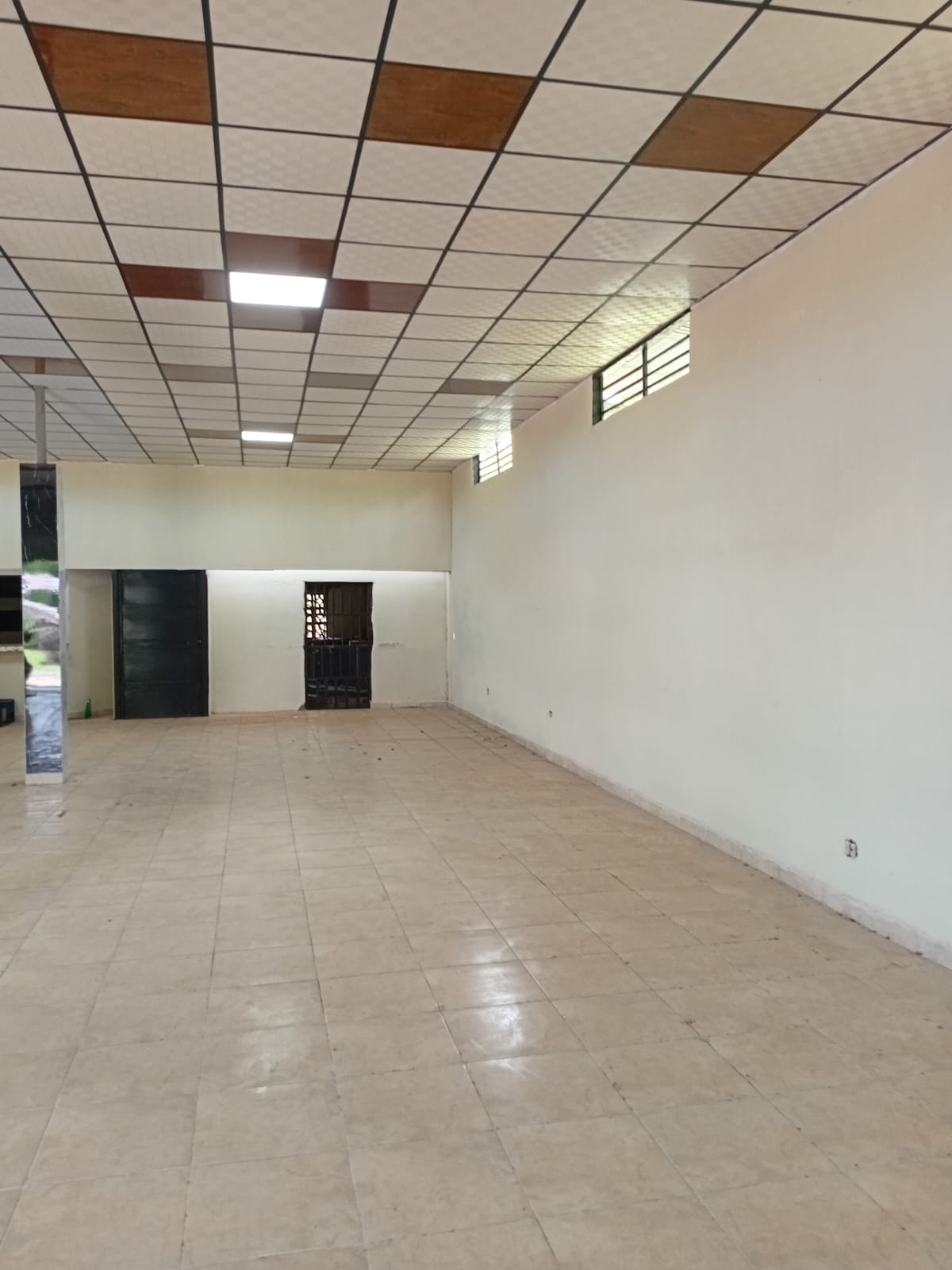 Vista de un acceso interior